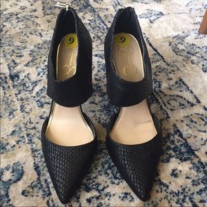 Black Jessica Simpson shoes  Size 9